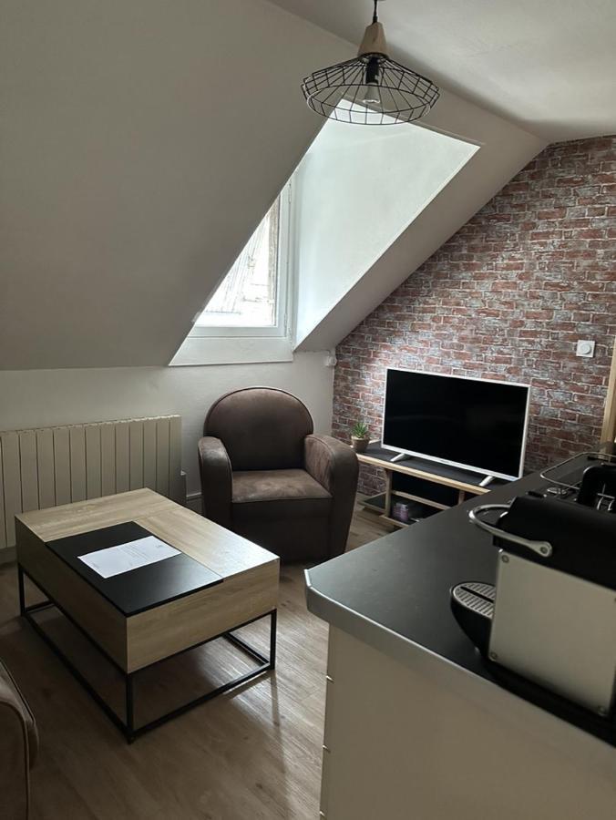 Le Studio Du Square: Beauval Romorantin-Lanthenay Extérieur photo