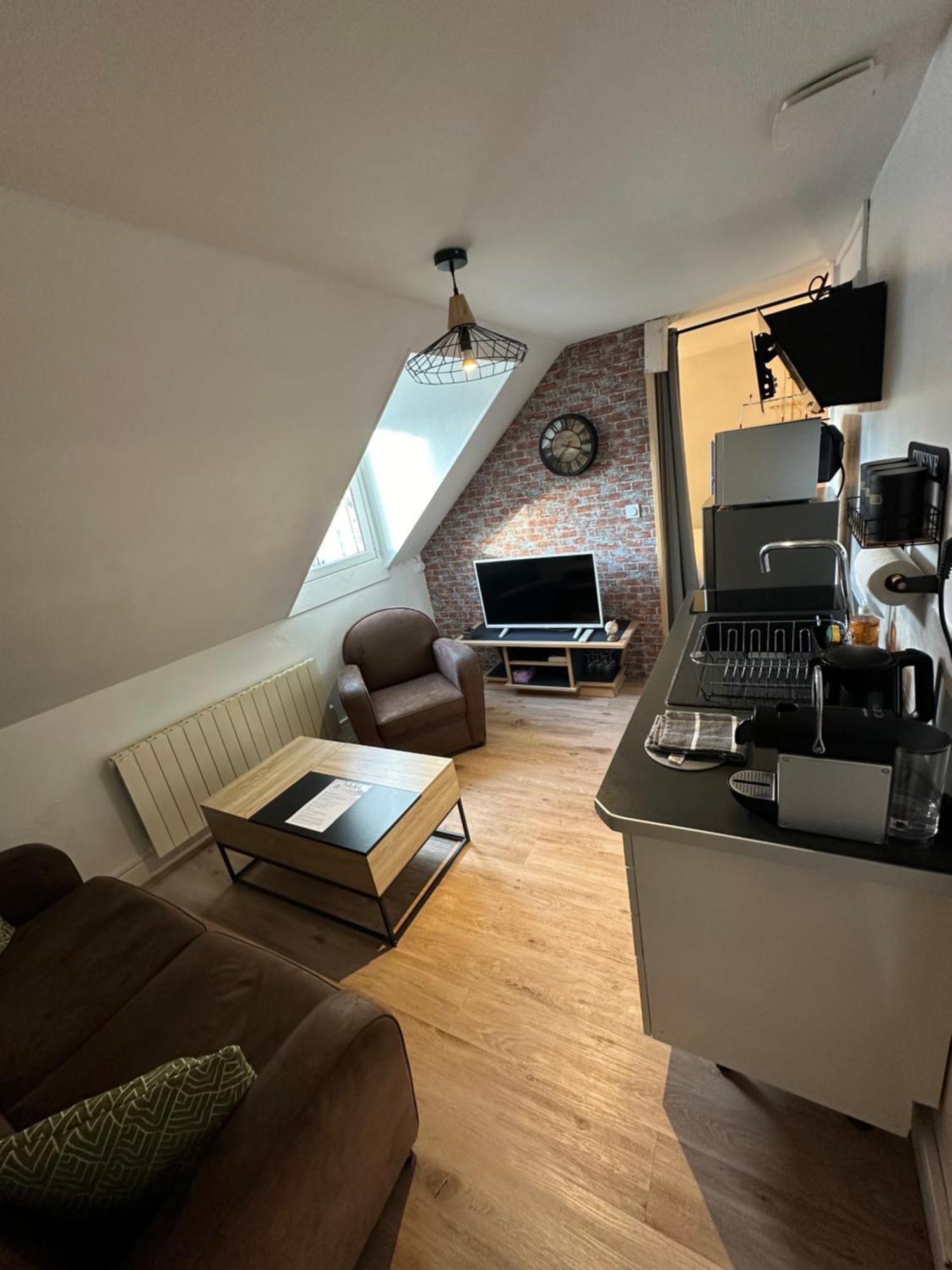 Le Studio Du Square: Beauval Romorantin-Lanthenay Extérieur photo